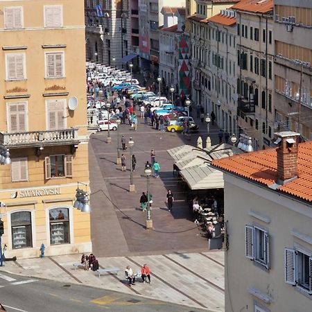 Apartments Budin Adri & Robi Rijeka City Center エクステリア 写真