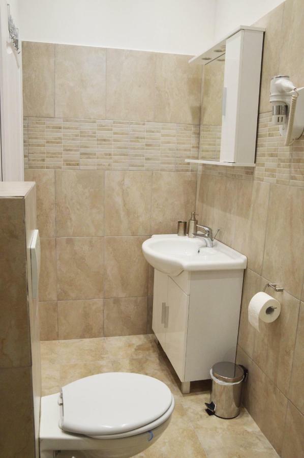 Apartments Budin Adri & Robi Rijeka City Center エクステリア 写真