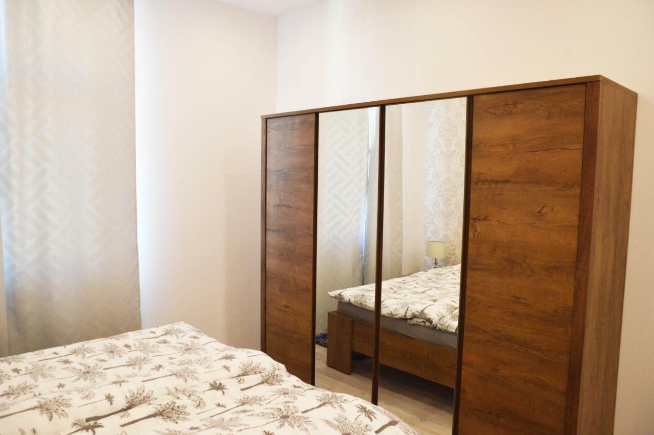 Apartments Budin Adri & Robi Rijeka City Center エクステリア 写真