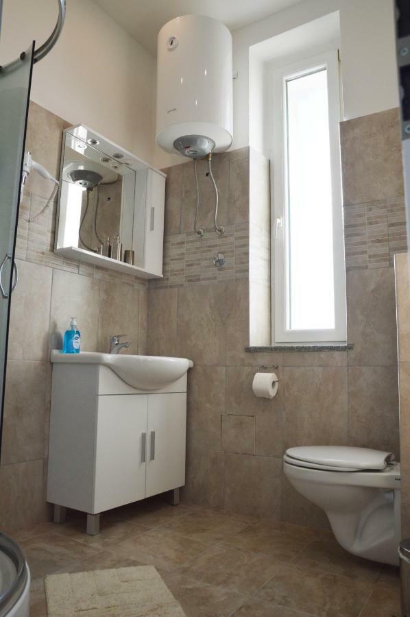 Apartments Budin Adri & Robi Rijeka City Center エクステリア 写真